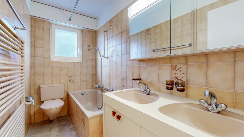 3-Zimmerwohnung, Parterre links (8)