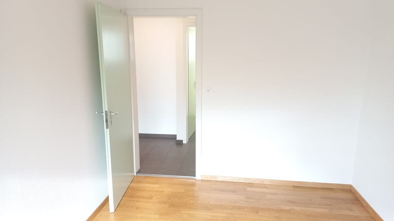 4 1/2-Zimmerwohnung im 2. Stock (9)