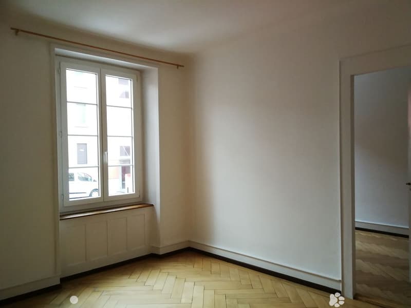 3.5- Zimmerwohnung, Hochparterre (3)