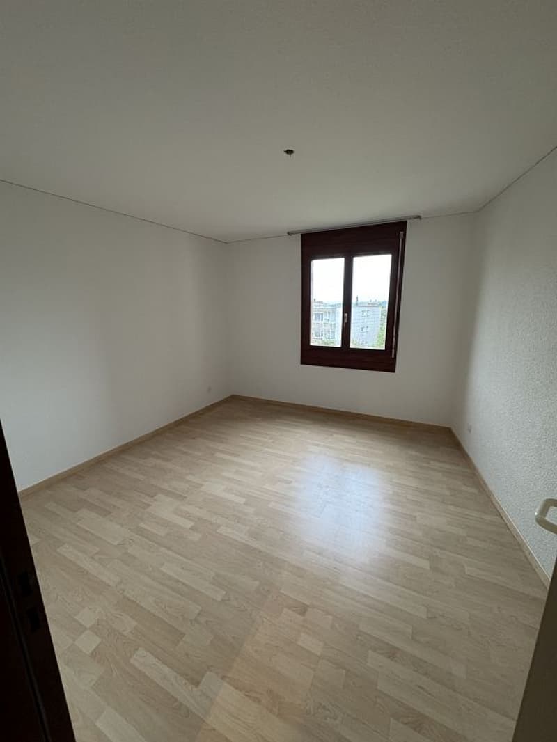 Gemütliche, ruhige 3.5-Zimmerwohnung in Ittigen (4)