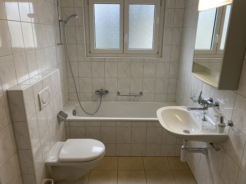 3-Zimmerwohnung, 1. Stock rechts (6)
