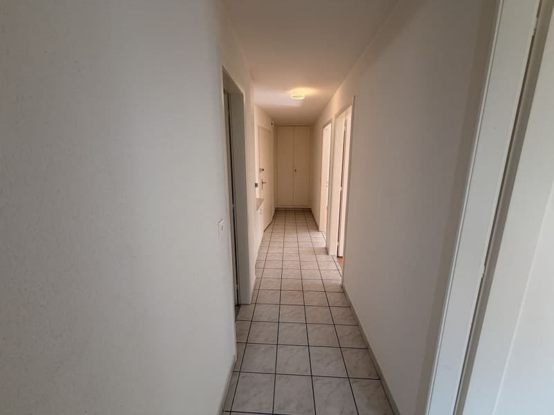 3-Zimmerwohnung im 1. Stock links (3)