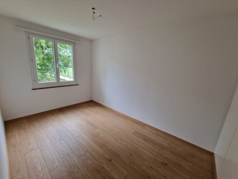 4 1/2-Zimmerwohnung, Parterre rechts (5)