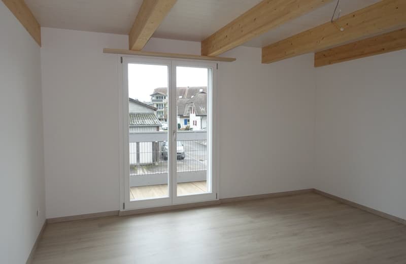 Zimmer mit Balkon