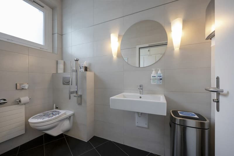 Private Toilettenanlagen rollstuhlgängig