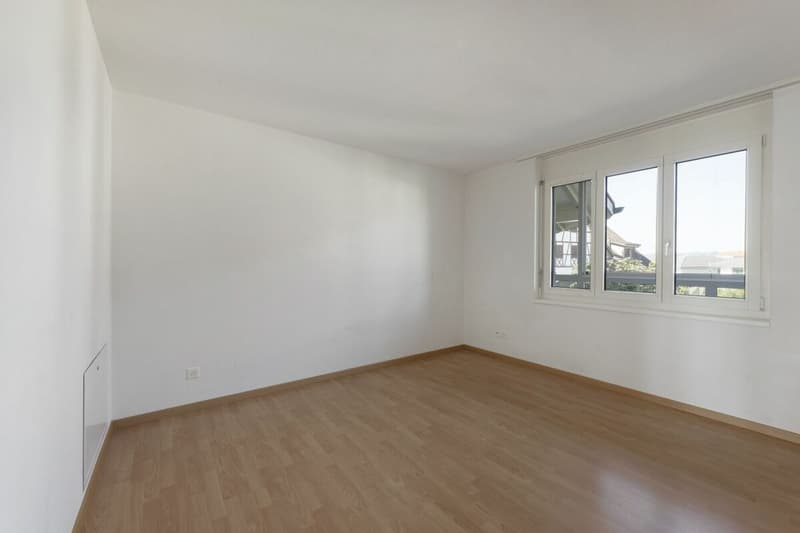 Grosse 3.5 Zimmer Maisonette Wohnung (9)