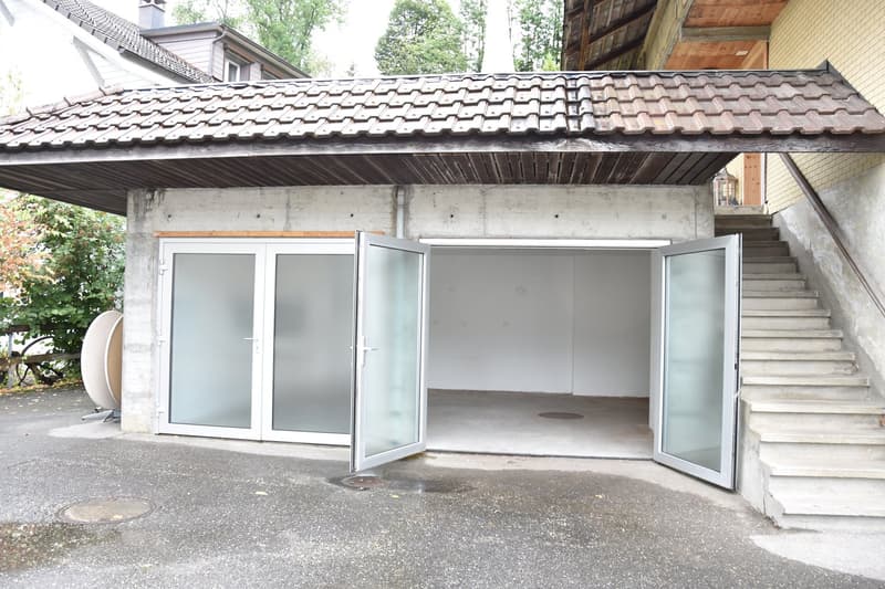 Dachwohnung mit grosser Terrasse und Weitsicht auf Jura (18)