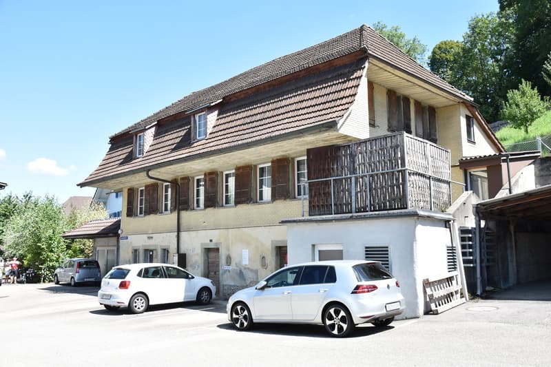 Dachwohnung mit grosser Terrasse und Weitsicht auf Jura (15)