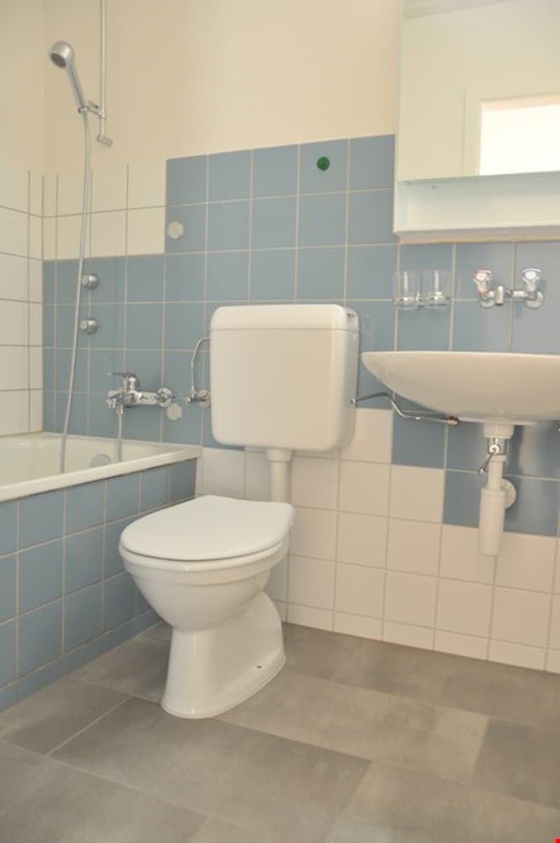 2 Zimmerwohnung im Lorrainequartier nähe HB (4)
