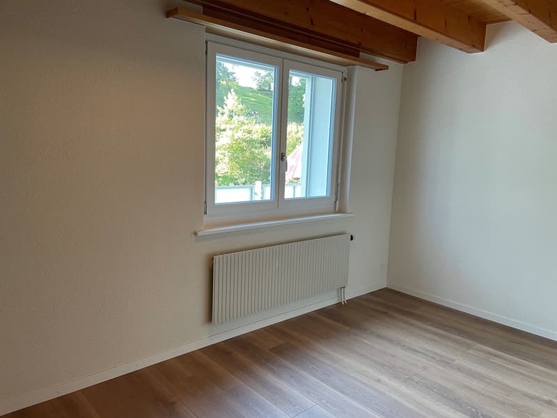 Wohnen im Grünen mit Pool und Garten (7)