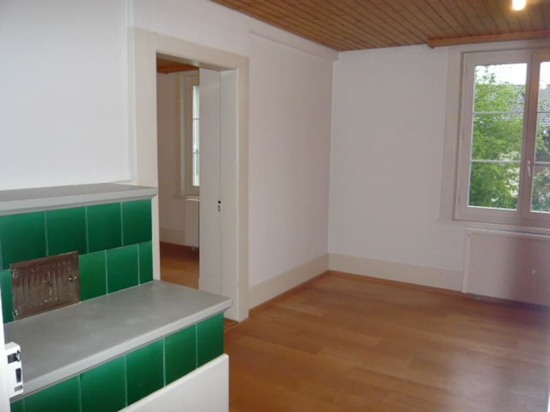 Kachelofen im Wohnzimmer