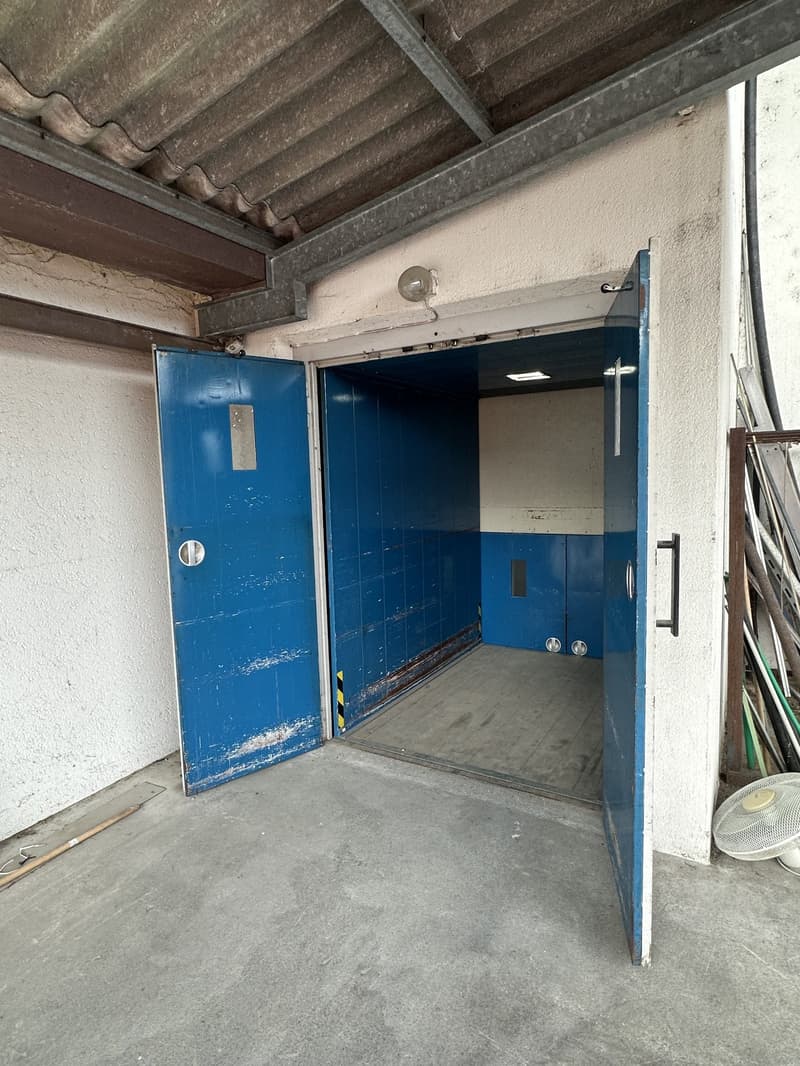 330 m² Lagerfläche im 1. OG an zentraler Lage in Rothrist (5)