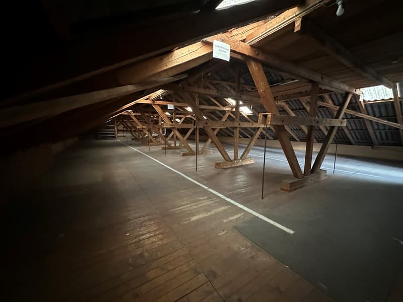 330 m² Lagerfläche im 1. OG an zentraler Lage in Rothrist (3)