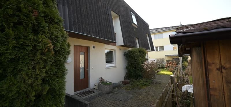 Charmantes Reihenhaus an ruhiger Lage in Rupperswil (2)