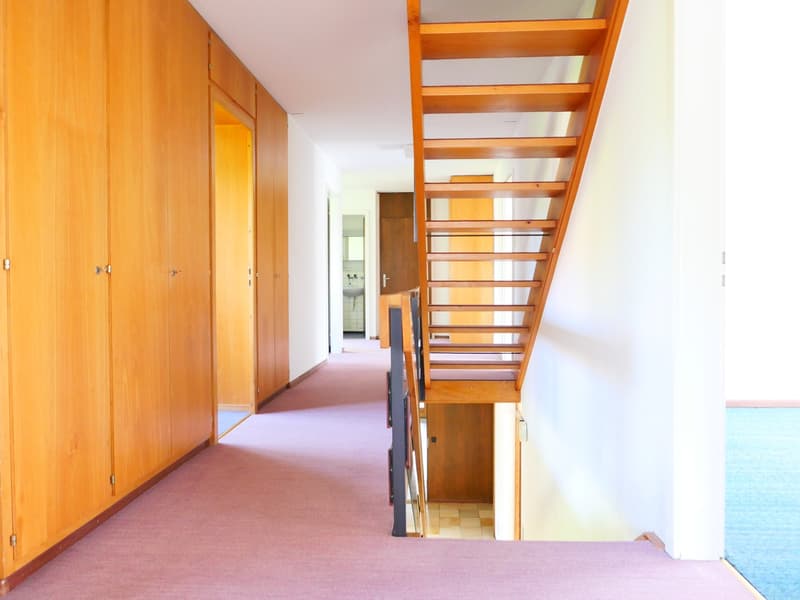 Casa unifamiliare o 2 generazioni architettonicamente elegante e molto spaziosa ... (23)