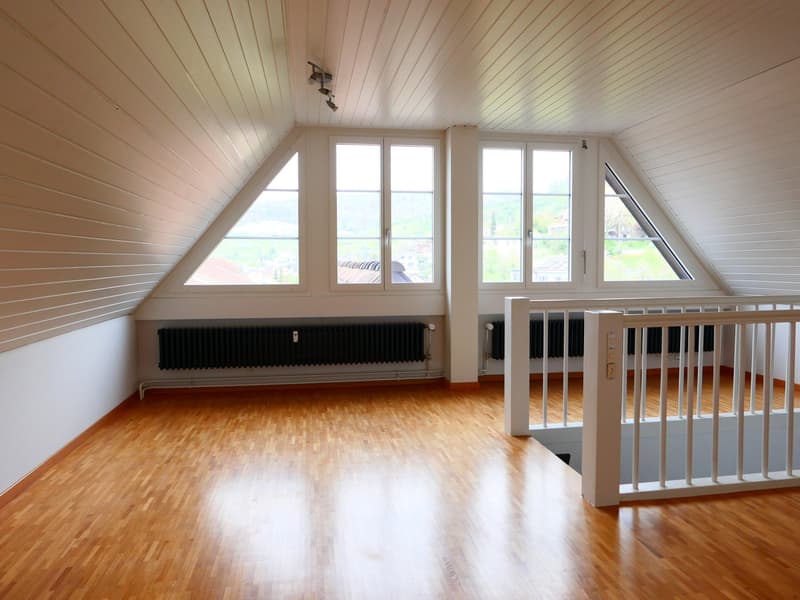 Original office/studio with a wonderful view in an attractive 2-family house in the village center (2)