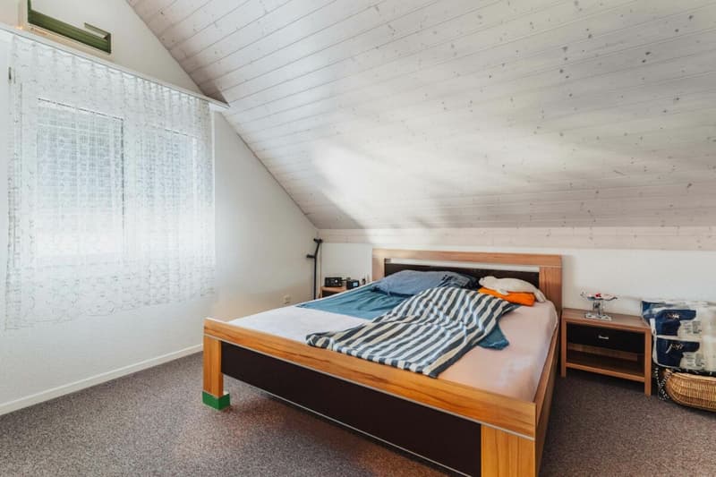 APARTMENT WITH GALLERY (6)