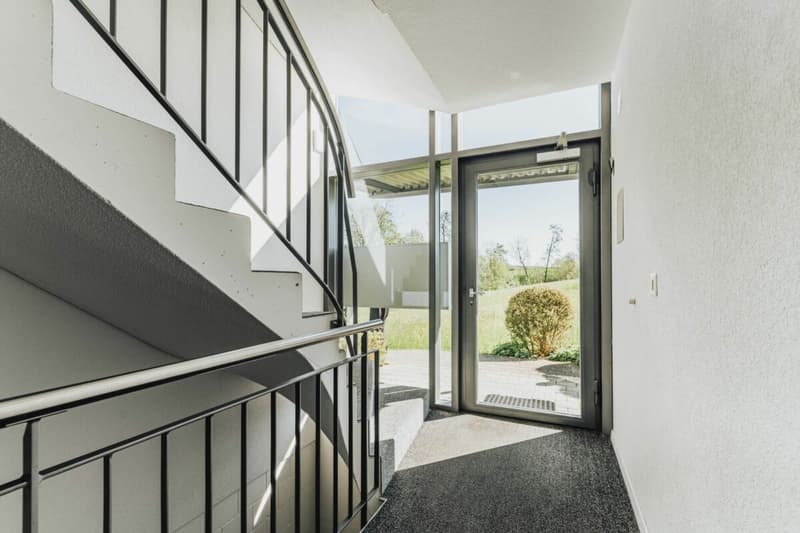 APARTMENT WITH GALLERY (15)