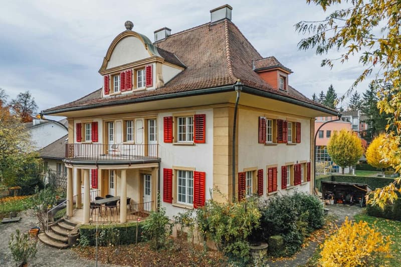 Villa mit Praxisanbau (3)