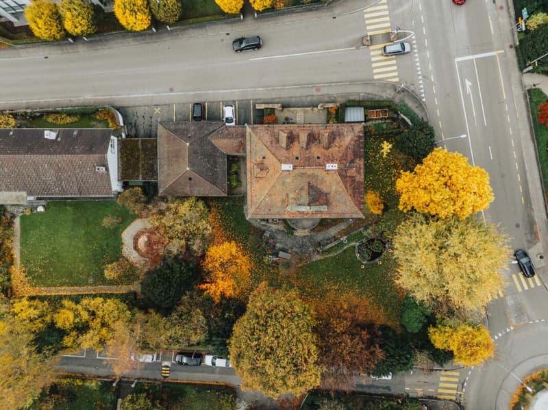 Wohn- und Geschäftshaus (7)