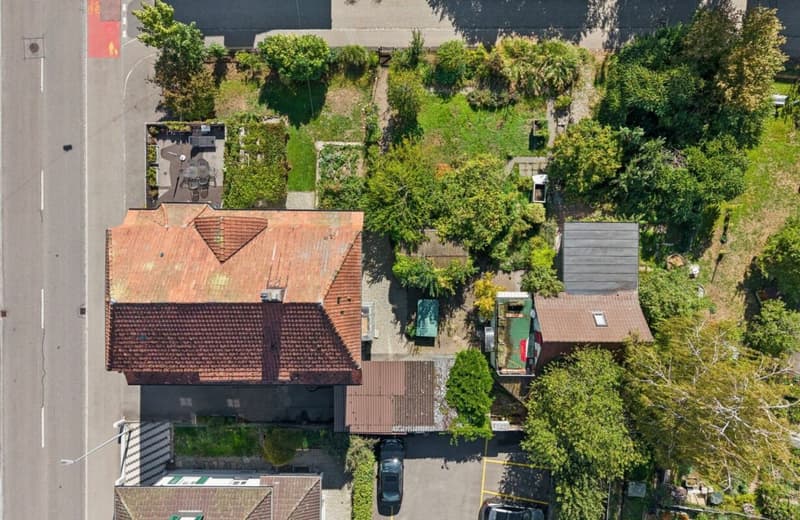 Ein Haus mit Geschichte - Dreifamilienhaus mit Studio und Ladenlokal Kopie (4)