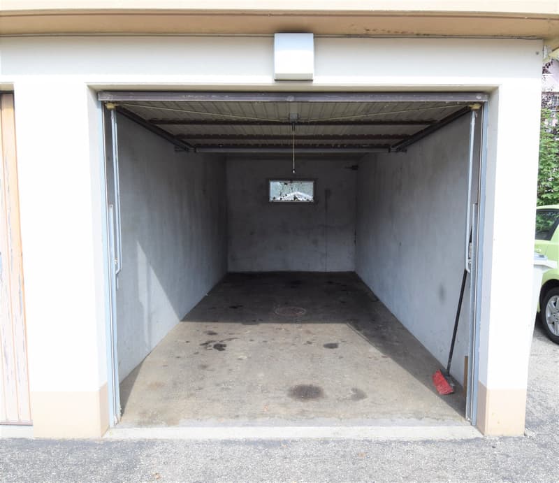Garagenboxen im Zentrum von Kirchberg (2)