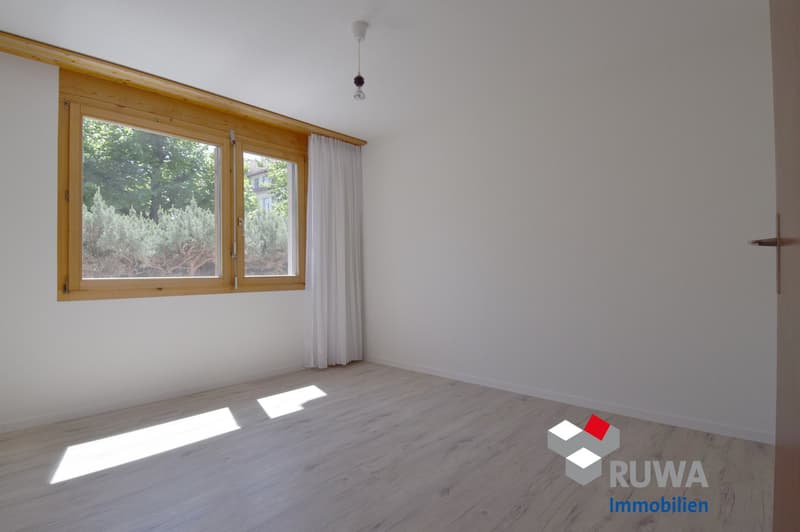 Praktische 3.5-Zimmer-Parterrewohnung mit gedecktem Sitzplatz im Herzen von Thun (7)