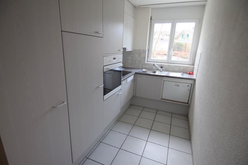 Lyssach...Schöne 2.5 Zimmer Wohnung Erdgeschoss (4)