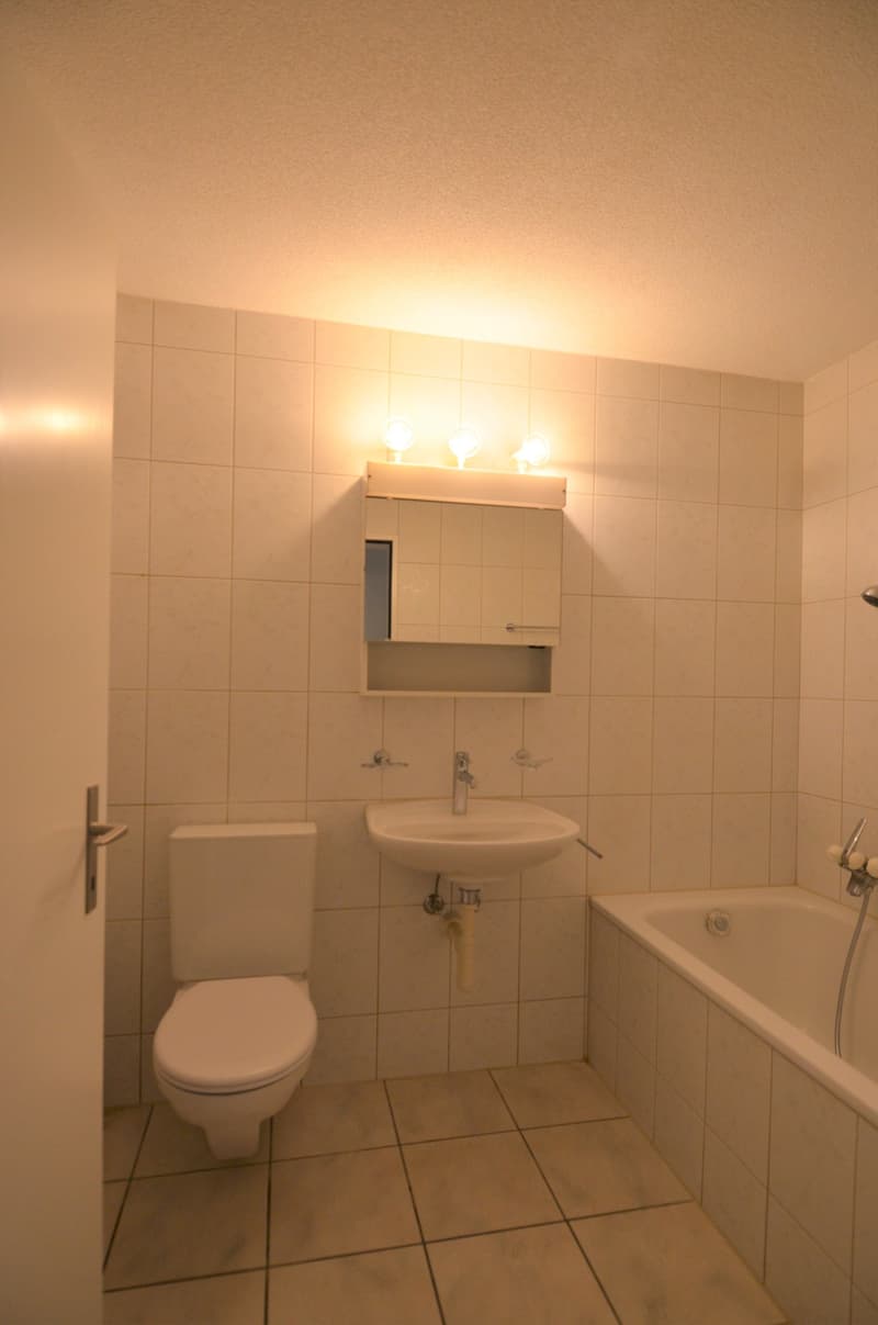 Helle 3.5-Zimmer-Wohnung mit Balkon in Wiler b. Utzenstorf – ab Oktober 2026 verfügbar (7)