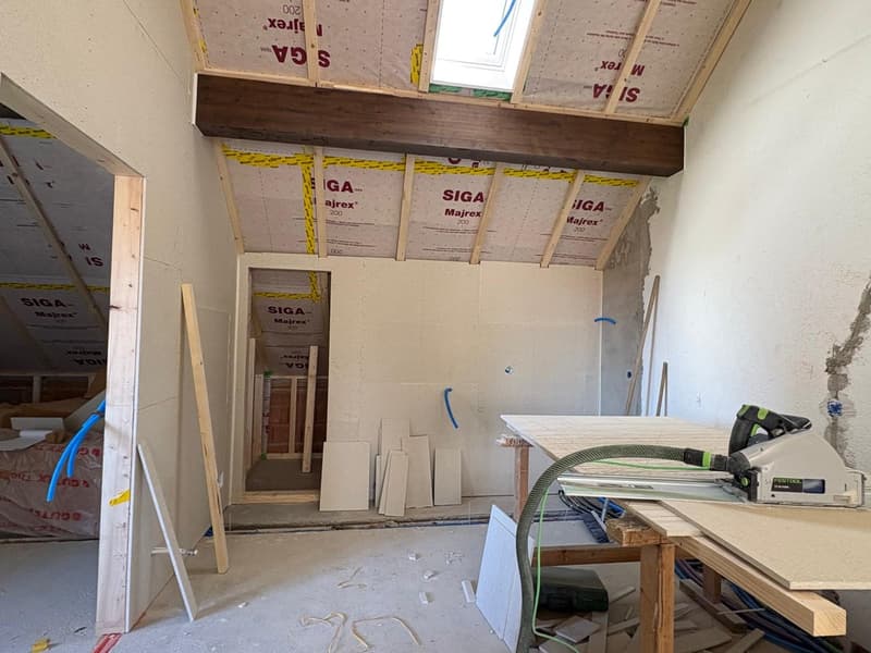Frisch renovierte 3.5 Zimmer Wohnung an ruhiger und zentraler Lage in Ersigen zu vermieten (4)