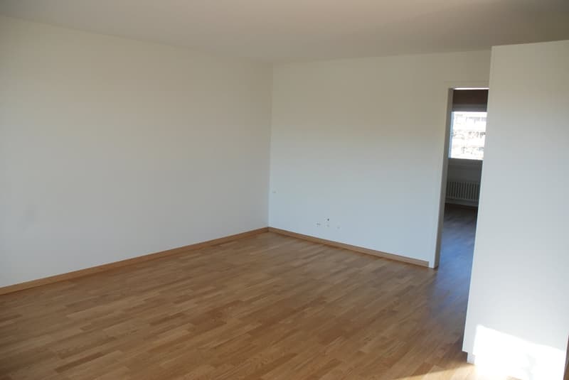 Schöne 2.5 Zimmer Wohnung nahe der Stadt Bern (4)