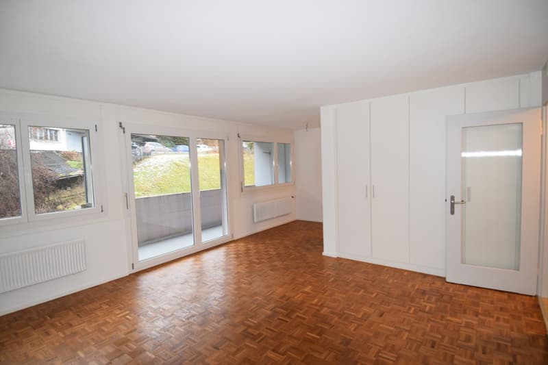 Helle 3.5-Zimmer-Wohnung mit Balkon in Burgdorf (2)