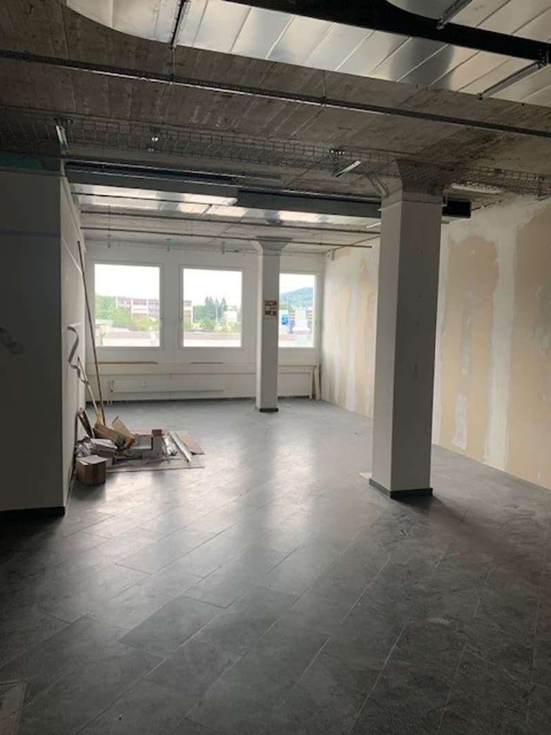 Idealer Standort für Labor/Showroom oder verarbeitendes Gewerbe 179 m2 (6)