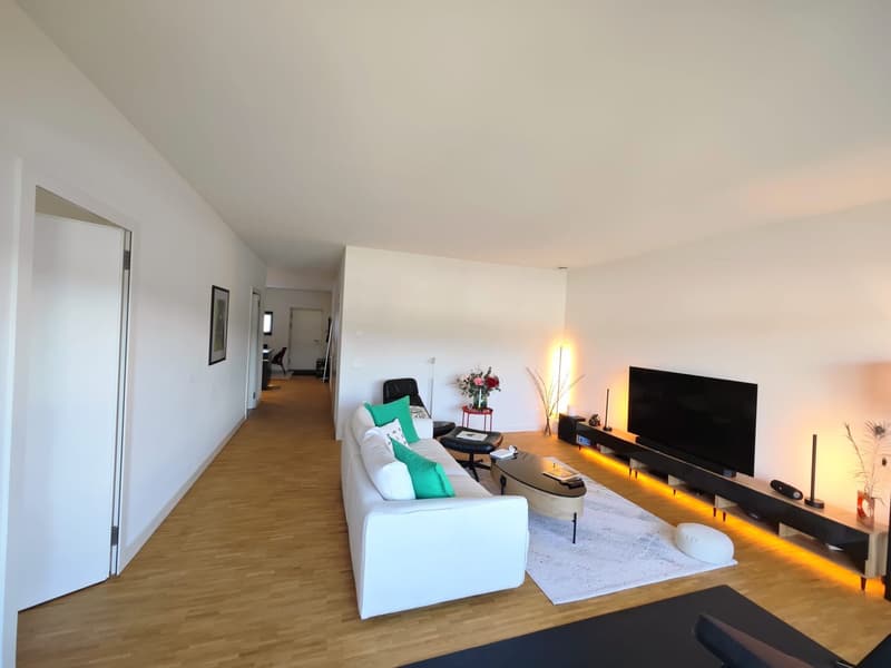 Urbanes Wohnen, Arbeiten und Einkaufen unter einem Dach (4)