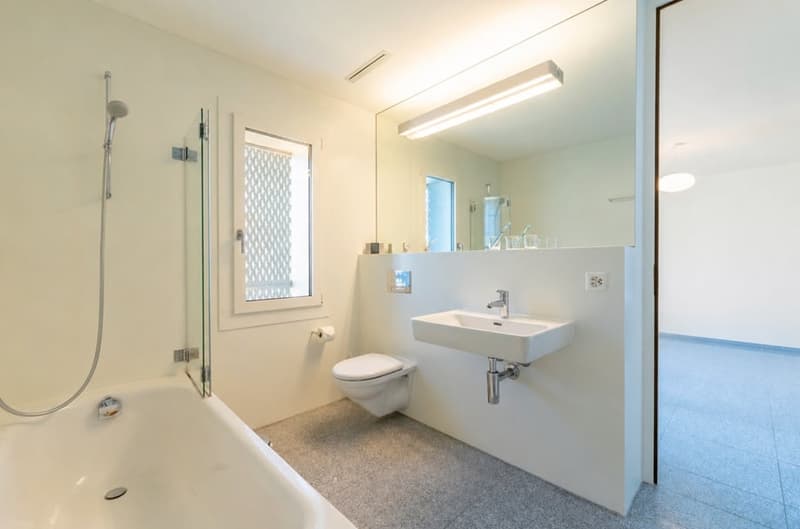 Grosszügige 3.5-Zimmer-Wohnung mit Abendsonnenbalkon, 7 Gehminuten vom Bahnhof Aarau (7)
