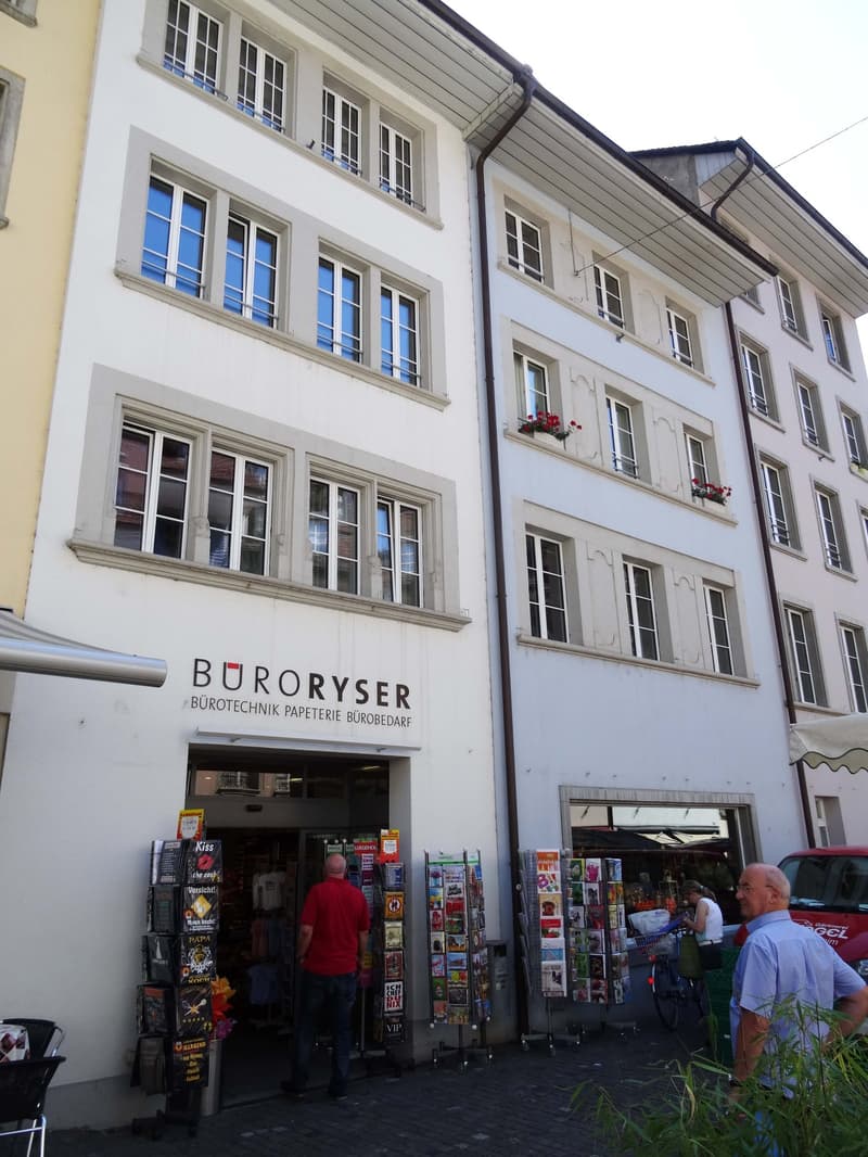Charmante 1.5-Zimmer-Wohnung im Herzen von Lenzburg (1)