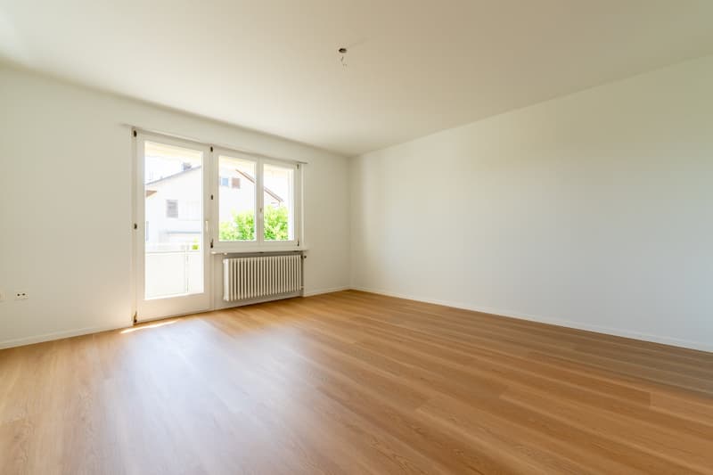 Helle 4-Zimmer-Wohnung mit Balkon in ruhiger Lage – Beinwil am See (3)