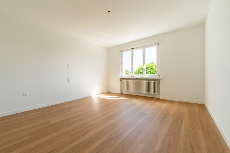 Helle 4-Zimmer-Wohnung mit Balkon in ruhiger Lage – Beinwil am See (9)