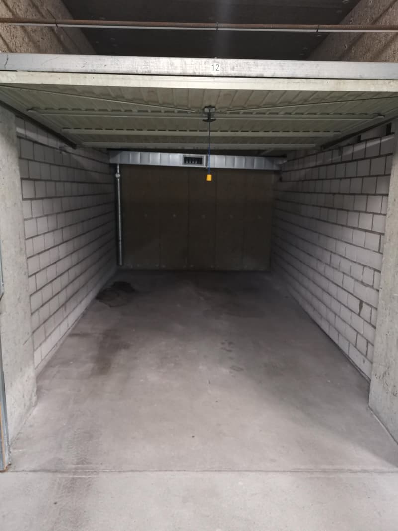 Abschliessbare Einzelbox in Tiefgarage zu vermieten (2)