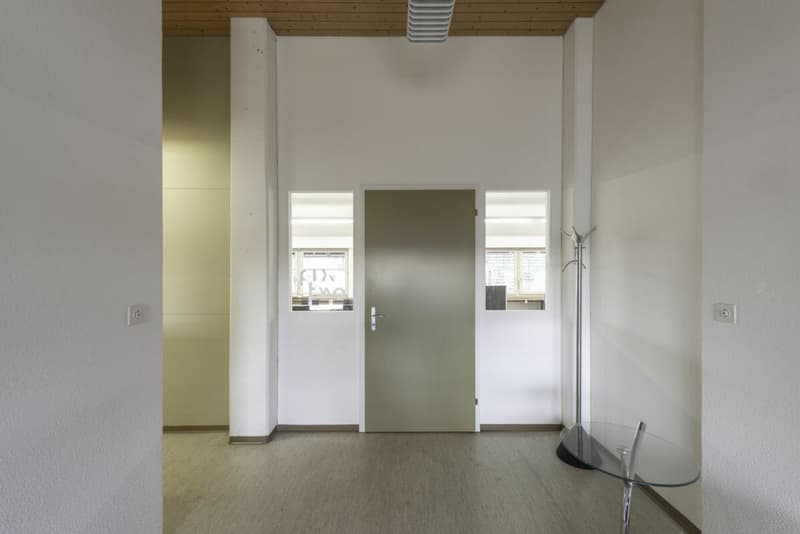 Commercial/Office Space for Rent (4)