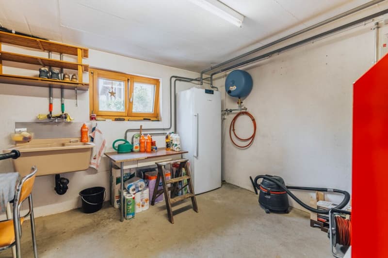 Habitation multigénérationnelle dans deux unités avec beaucoup d'espace (283m2) (23)