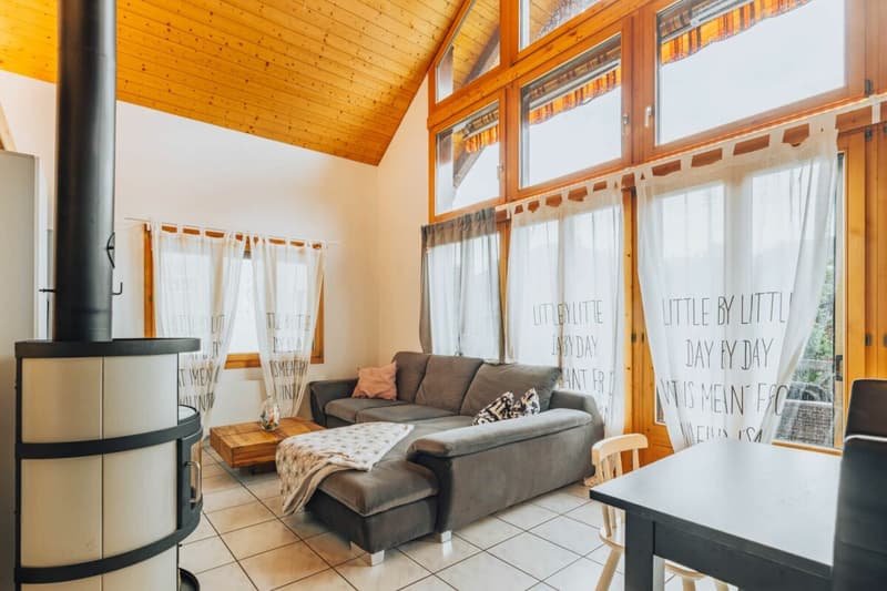 Habitation multigénérationnelle dans deux unités avec beaucoup d'espace (283m2) (11)
