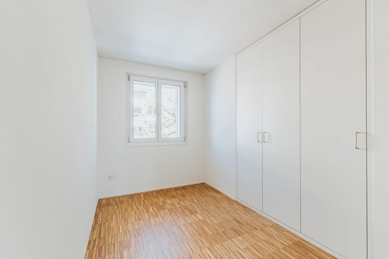 Erstbezug nach Komplettsanierung: 3.5 Zimmer-Wohnung (90m2) mit vielen Extras (4)