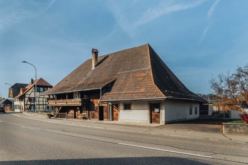 Historisches Bauernhaus mit Ausbaupotenzial im Dorfkern Madiswil (2)