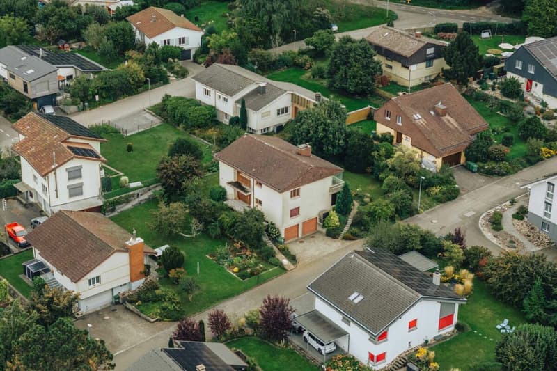 Doppel-Einfamilienhaus (2x 4.5 Zimmer) an ruhiger Lage (3)