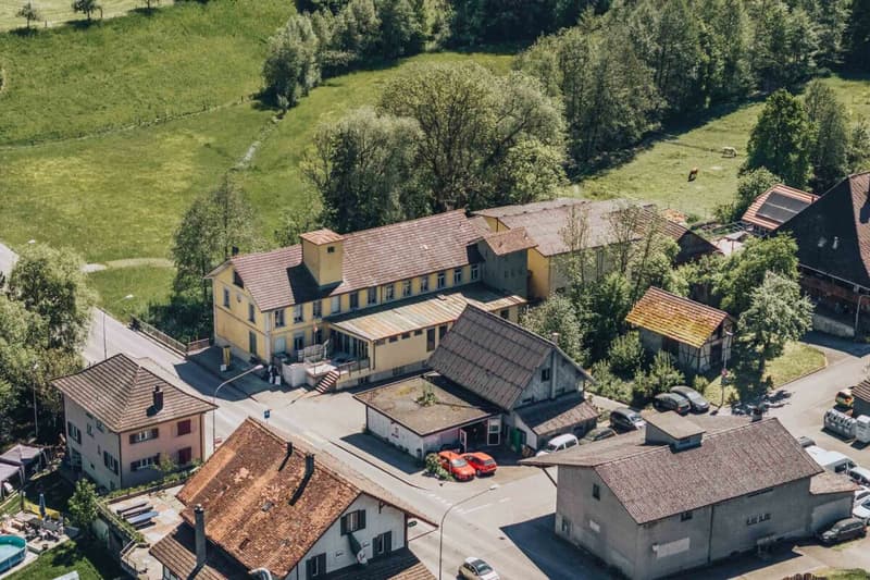 Entwicklungsperle mit Geschichte: (4)