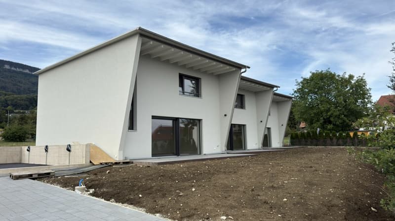 Neubau-Reiheneinfamilienhaus mit vielen Extras in Oberbipp (1)