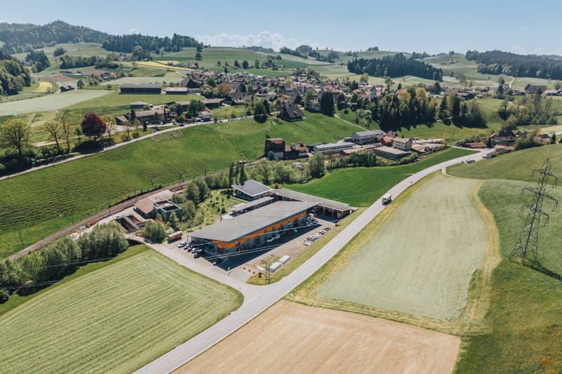 Areal Rotbach: Vielseitig nutzbare Gewerbe- und Produktionsflächen mit grosser PV-Anlage (8)