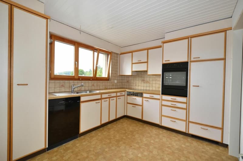4.5 Zimmer, 160m², 1'900.- inkl. Nebenkosten (10)