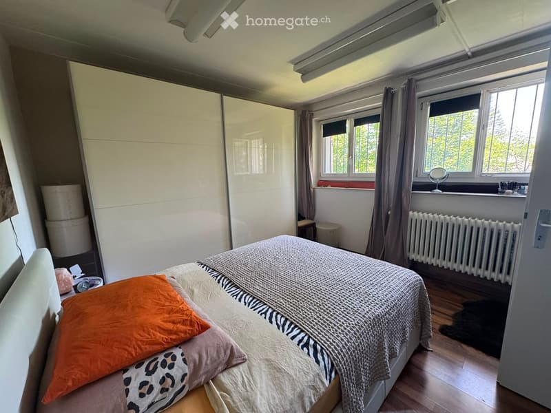 Büro-/Verkaufslokal mit Lagerraum (6)